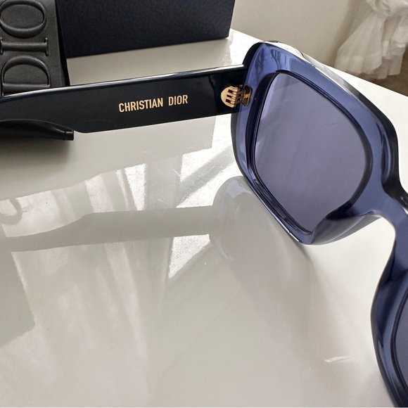 CHRISTIAN DIOR WILDIOR S 3 U 55 23 145 Luxury Sunglasses with case and Box - Picture 6 of 10